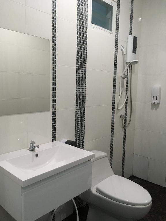 Phuket Best Travel Nai Yang Exterior photo